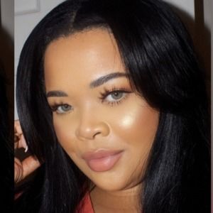 Meet your Posher, Devan